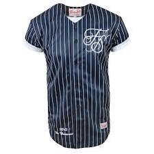 starterpack_uk_'s tweet image. First lads holiday starter pack