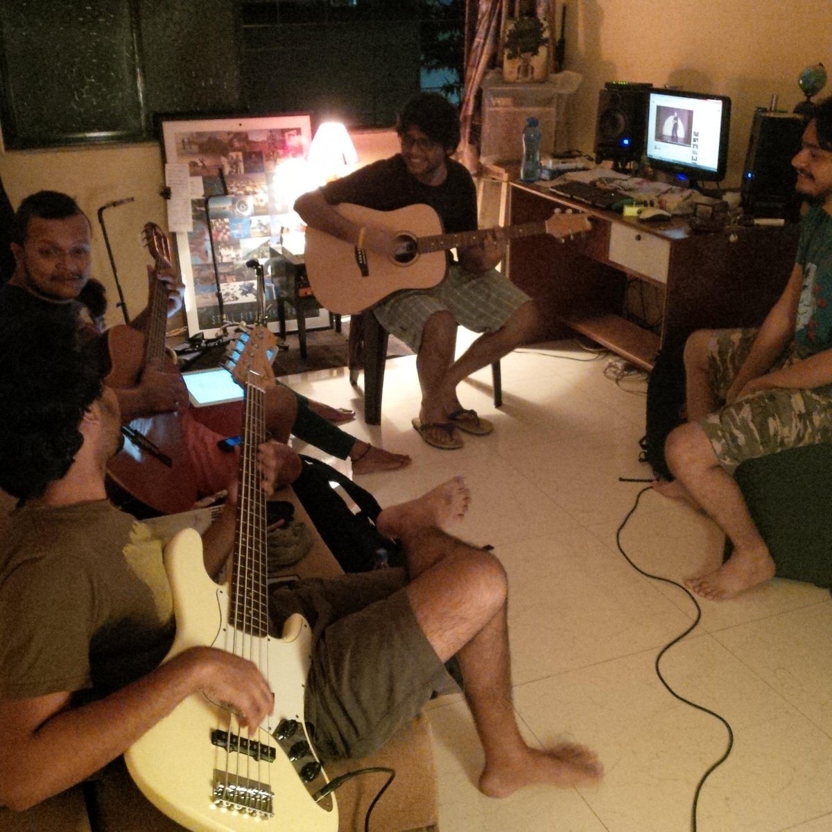 'Blue Suede Shoes' music evening with @okakifreak &amp; <a href="/anuragshanker/">Anurag Shanker</a>.