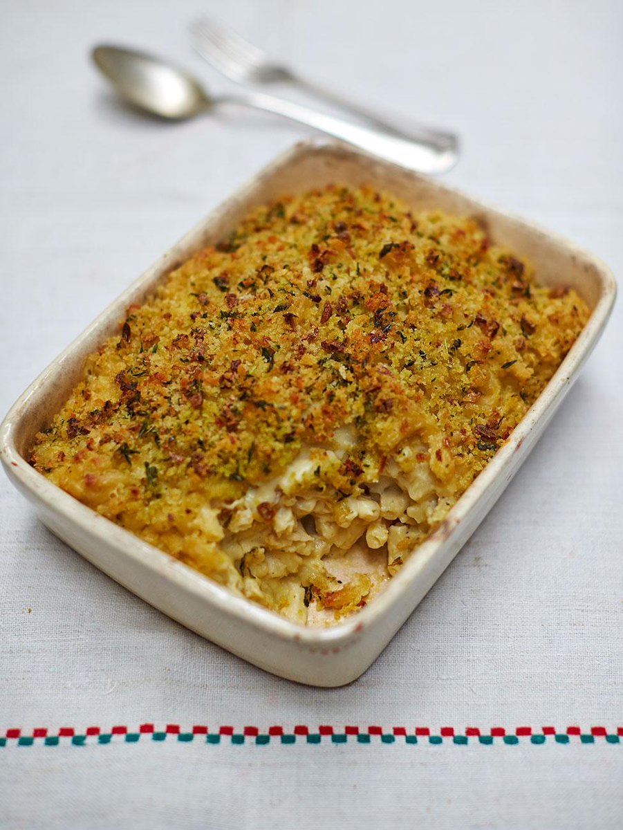 jamieoliver's tweet photo. Loads of great #veggie recipes to inspire your dinner tonight lovely people http://t.co/n45FtQBhnB #MeatFreeMonday http://t.co/CshDZURoZY