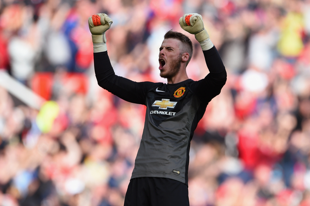 MUFCSPAREHOME's tweet photo. “@ManUtdMEN: David de Gea feels 'very loved' by everyone at United  http://t.co/9RmmIQh6lP #mufc http://t.co/oN6gMpyYQw”

Love u @D_DeGea
