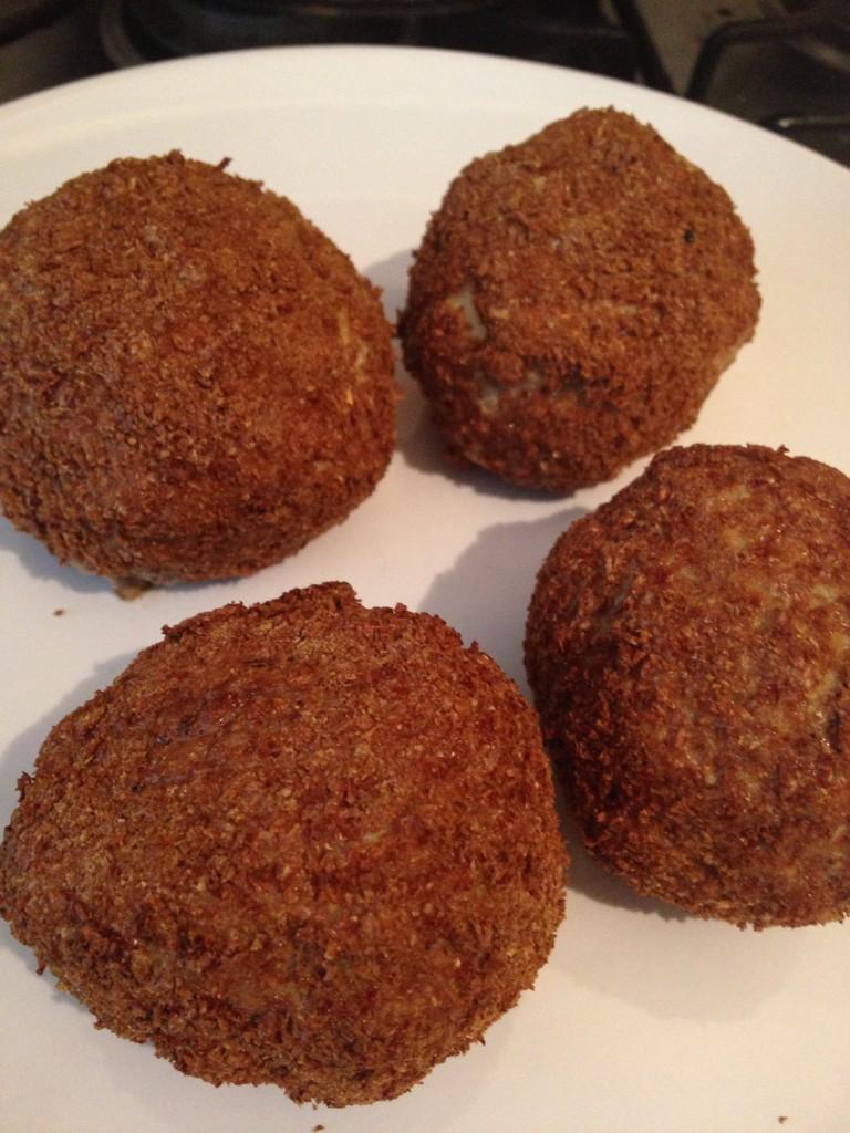 BracklaSW's tweet image. Fab scotch eggs , only half a syn each #love food # love slimming world