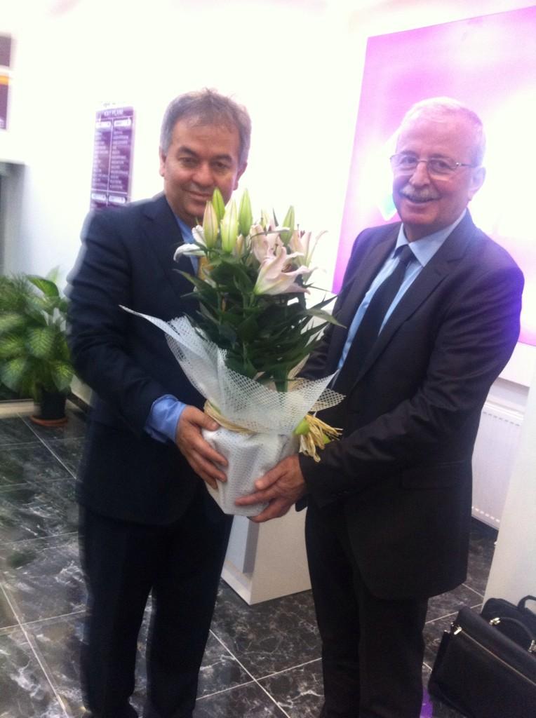 Adil Bey'e harika  sunumu için çok teşekkürler...<a href="/EnverYucel/">EnverYucel</a> @ldurakk <a href="/adilkurt9/">Adil Kurt</a> <a href="/yavuz_muftuoglu/">Yavuz Müftüoğlu</a> @sakaryauhl