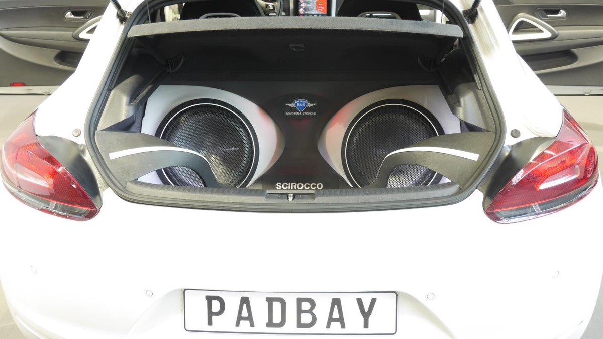 RockfordFosgate's tweet photo. Killer install at #TuningDay #Germany with the #RockfordFosgate #Power #T1D212 . #CarAudio #Fanatics #T1 http://t.co/Z7R9RzKKNX