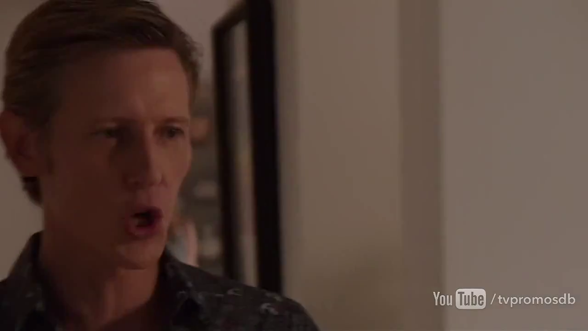 _RenaHH's tweet photo. Tryed to make a screencap of Nolan's new hairstyle in the #Rvenege 4x09 "Intel" promo #StopMovingSoFast! http://t.co/PKcB18iFvn