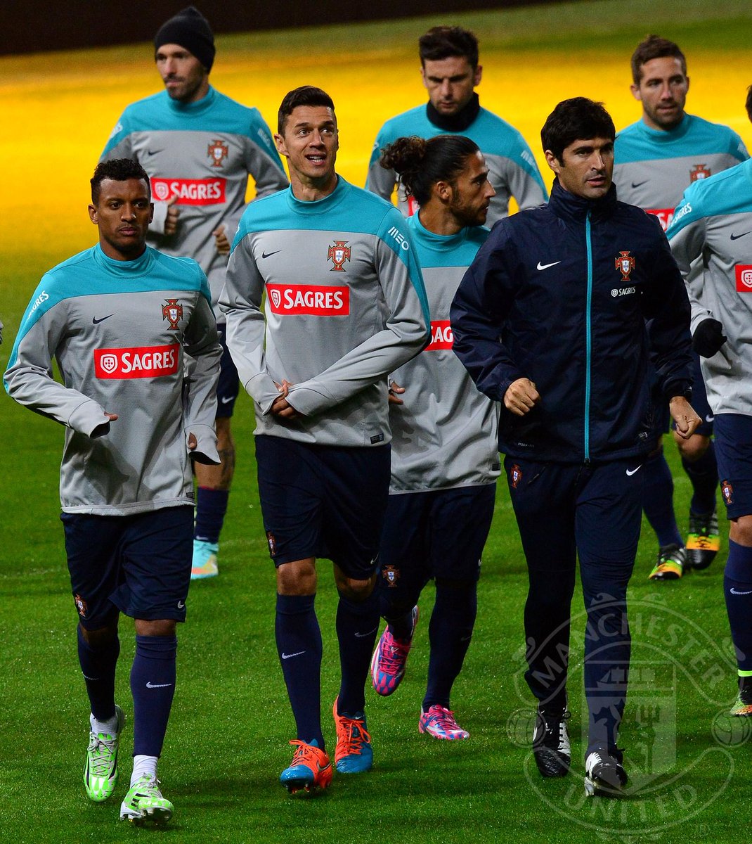 PICS: <a href="/Cristiano/">Cristiano Ronaldo</a> and <a href="/luisnani/">Nani</a> back at Old Trafford, training for Portugal. #mufc