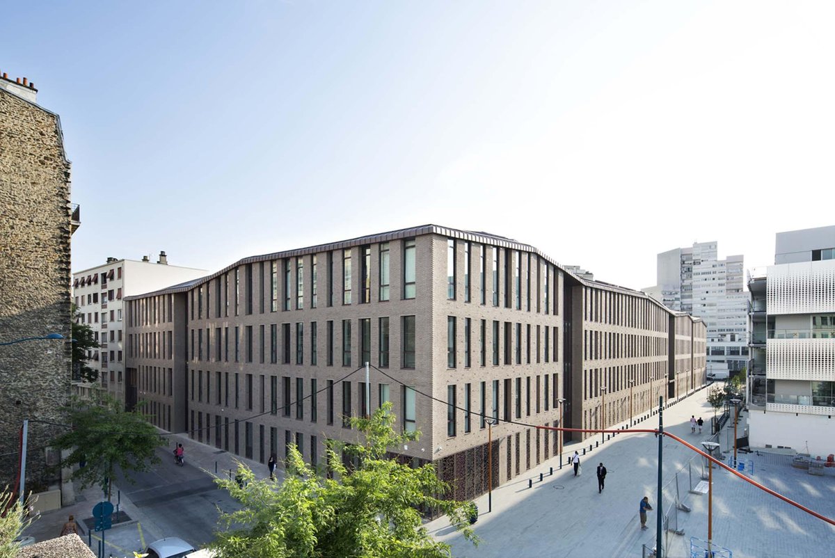 AMC_archi's tweet photo. #Equerredargent2014 prix Equerre d'Argent pour la Cité des métiers Hermès de RDAI Architecture et SCI Auger Hoche http://t.co/zkLf44aOV4
