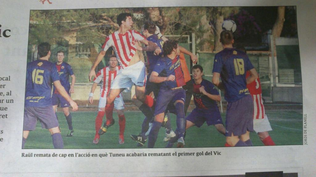 UEVic_'s tweet photo. Llegim a @el9nou que @AdriaTuneu, autor del 1r gol, va requerir assistència ambulatòria al Trueta de Girona. #1cat1 http://t.co/RLJdNe0Wjt