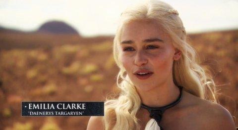 EmClarkeRP's tweet image. Which hair you like better?