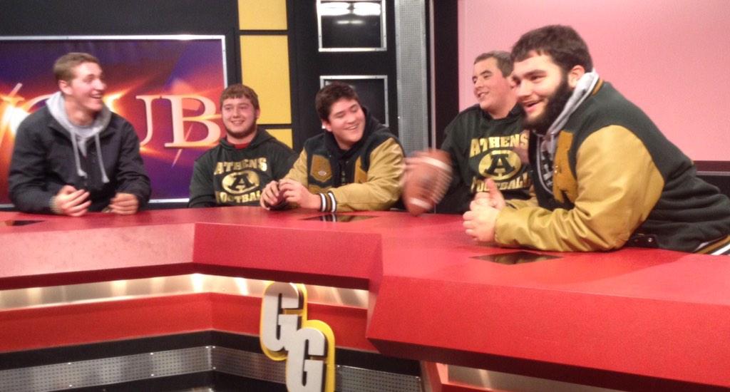 SportsAdJK's tweet image. “@gridironglory: The Athens offensive line dropped by the studio #GGPOY Interviews! http://t.co/LjrNj2AEEs” #PassProtection