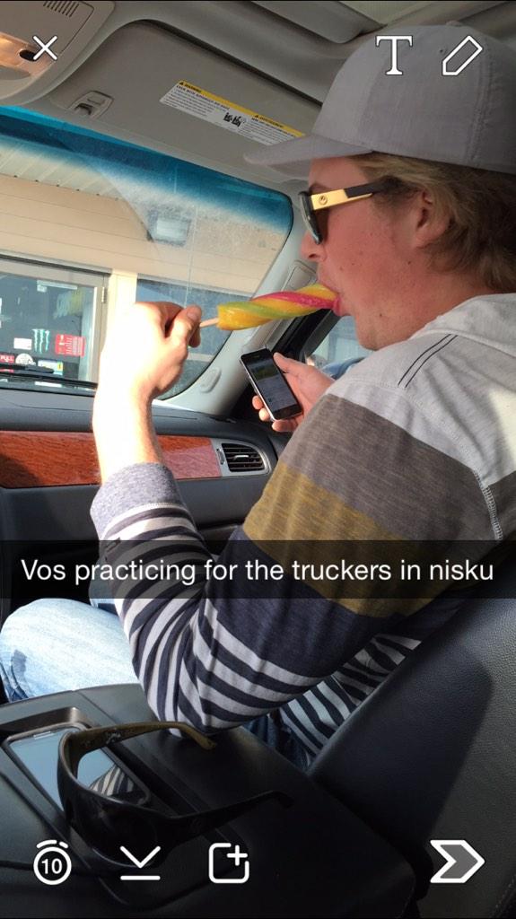 Vos tweet media