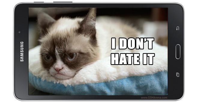BNbuzz1's tweet photo. People are saying GREAT things about the new NOOK, http://t.co/FXfqcKSgdN
#bngiftstip #bngifttips http://t.co/7YU4VBxZPQ