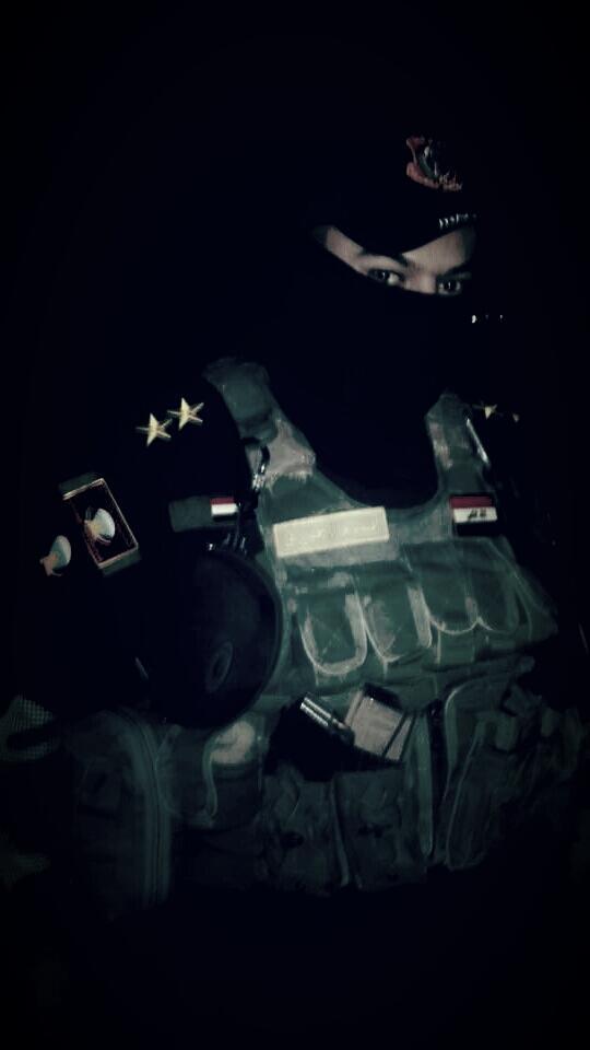 KhaderAlhob's tweet photo. كان من يحبك ضابط...
فأيجب أن تمشي وكأنك أميره👑 http://t.co/vYII4t6MXn