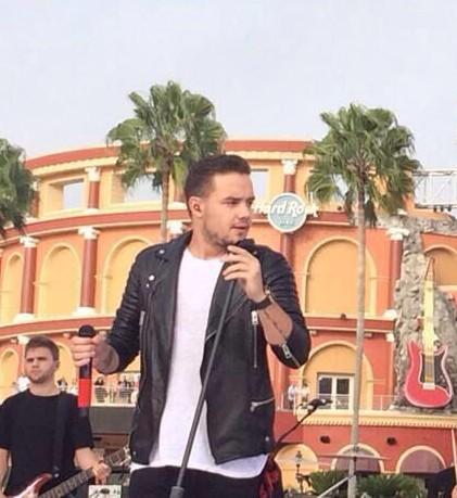 daddypaynepics tweet picture