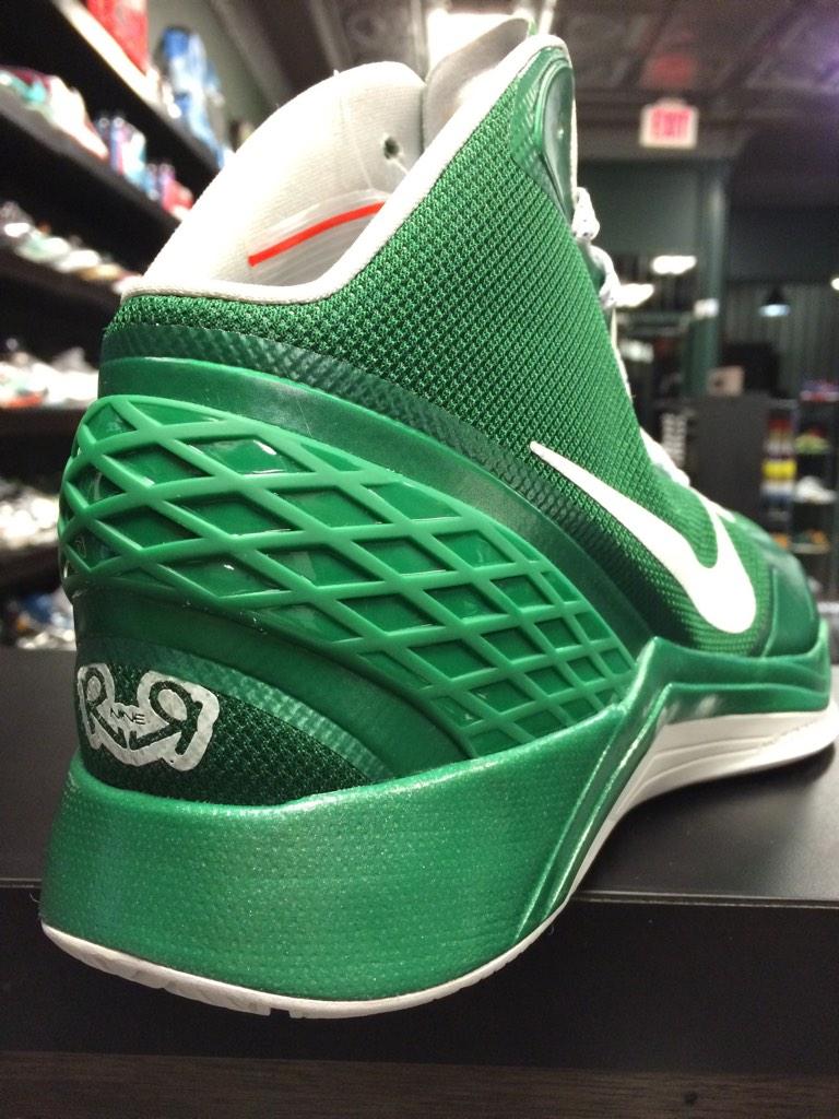 Where my celtics fans at doe....Rajon Rondo Player Exclusive joints right heree
