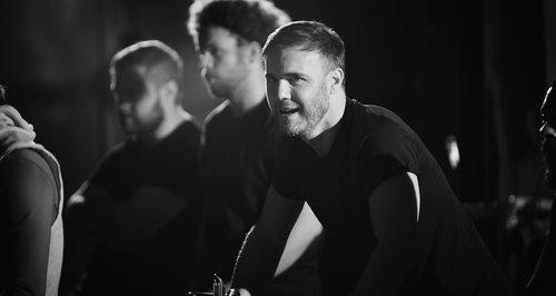 TakeGaz's tweet photo. #TakeGaz : EXCLUSIVE: #TakeThat Promise A "Really Special" Sh... http://t.co/Et4v7oD0ze http://t.co/ifC3f5UhcB