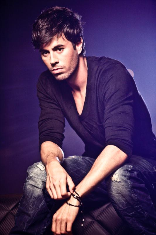 enriqueiglesias's tweet image. Life is what you make of it... #NeverGiveUp