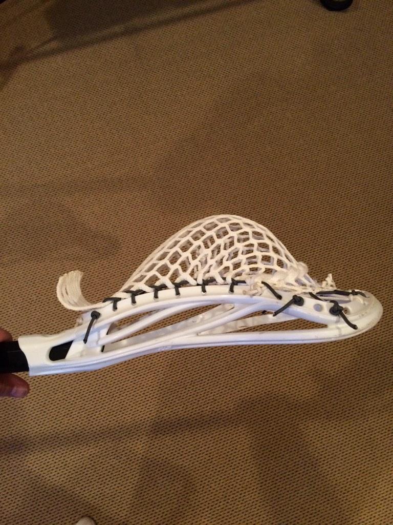 Charlie_Kelly19's tweet photo. Strung up this extra STX Surgeon with a sick double Iroquois top string! #STX4Days #topstring #dissectthegame http://t.co/LiXAyarBS3