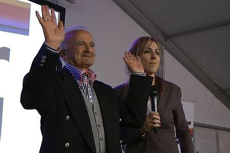 B2rakfnCIAAGtpP.jpg:large