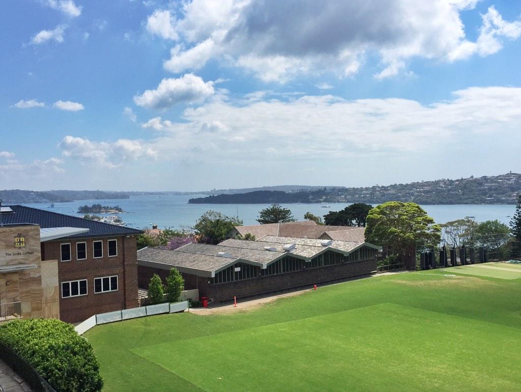 IDidItMyK's tweet photo. View from my 'office' today #presenting #australianbusinessweek #nottooshabby http://t.co/75Efyc7Bt5
