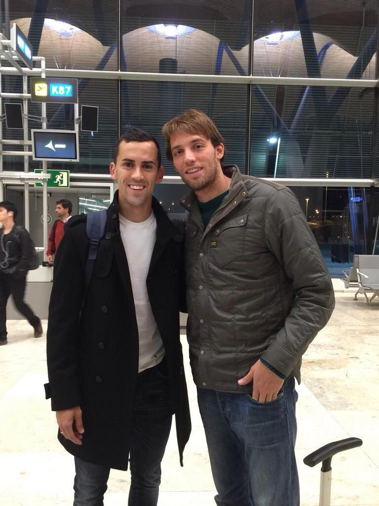 zar841quini's tweet photo. Quien dijo que los astros no se atraen#Linarismo y @Michuoviedo,la perfección existe y si es azul http://t.co/eXTeR2GXnD