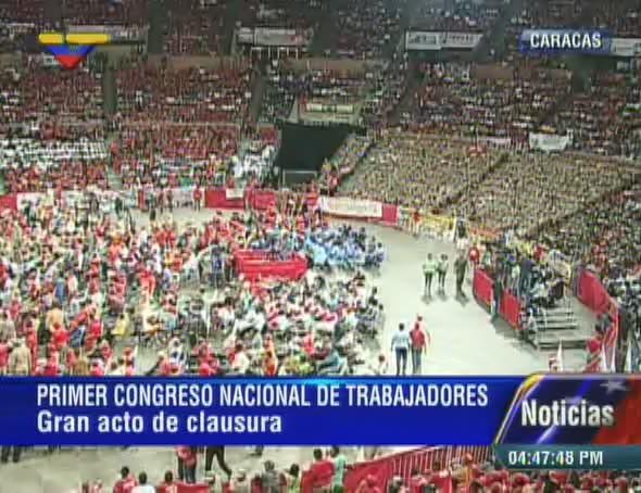 VTVcanal8's tweet photo. .@NicolasMaduro: Veo este Congreso como un punto de partida, el inicio de una nueva etapa de la Revolución Socialista http://t.co/SFyLaW3IpA