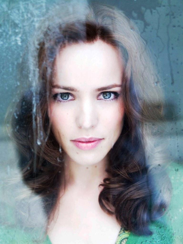 Happy Birthday Rachel McAdams, 36 and still fine as ever  