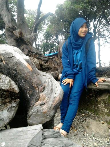 HusnulAna's tweet photo. http://t.co/nXVrxYwKXc