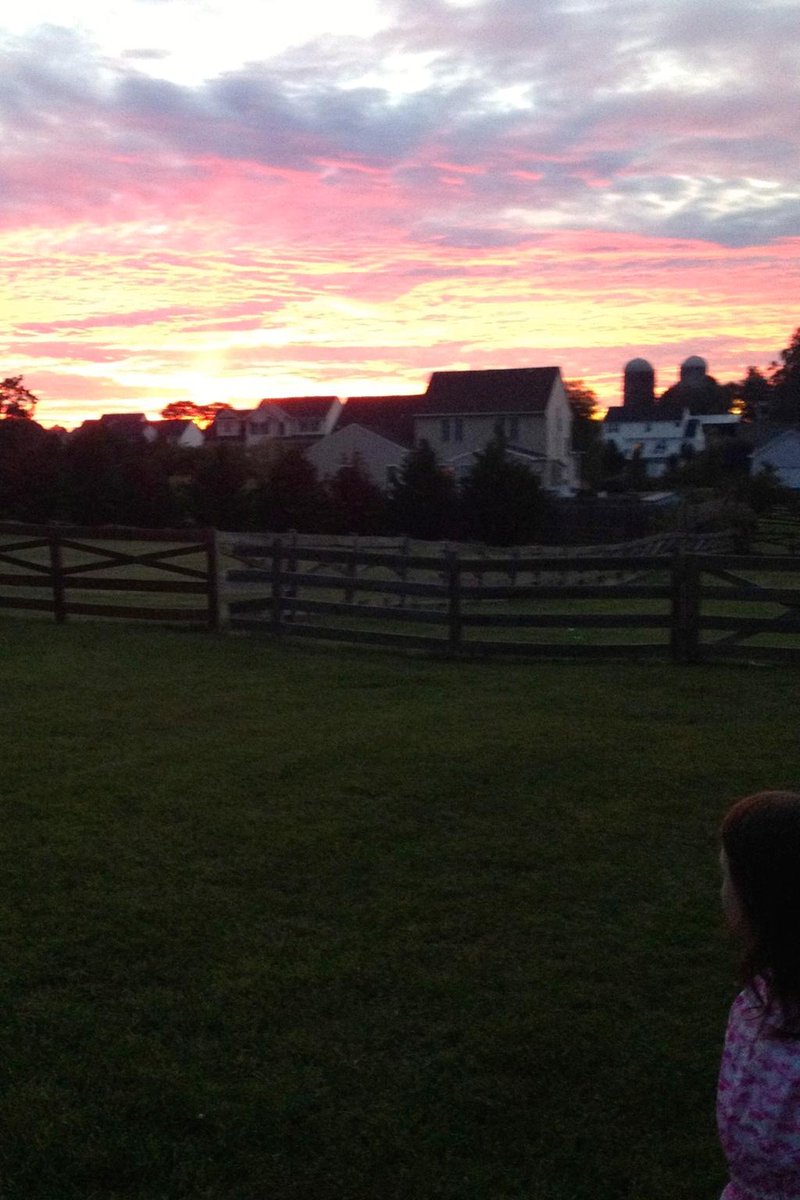 candibyrne's tweet photo. “Grandma B, do you think those are the Gates of Heaven?” the 5-year-old asked. #LifeisWILD #Contest http://t.co/wbepSkrx2T