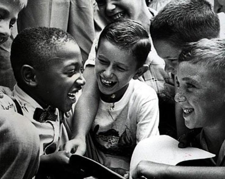 HistoryInPics's tweet photo. Months after the Brown vs. Board of Education decision, Charles Thompson is greeted by his new classmates, 1954 http://t.co/usX8fiY782
