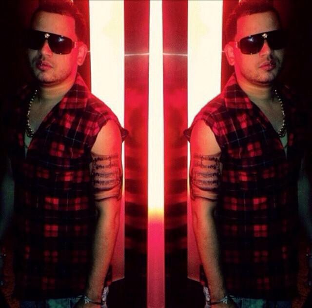 Delia16A's tweet photo. Muero por verlo @divertidojochy #DivertidoConShadowBlow #EncuentroEx360 @01shadowblow http://t.co/eHxrRGisRL