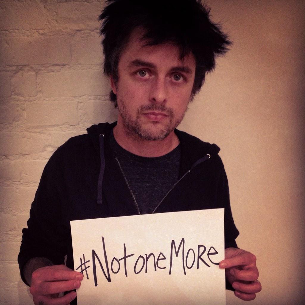 #NotOneMore @MomsDemand @Everytown