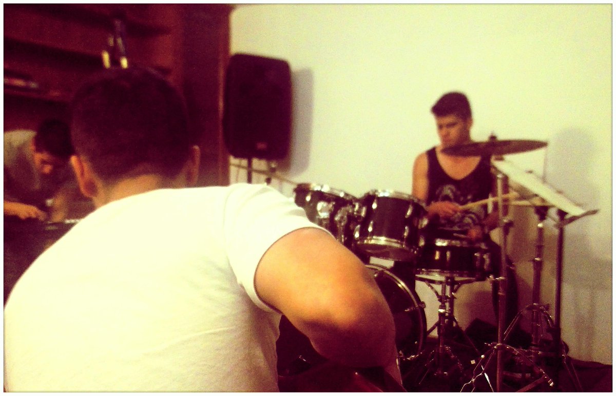Transportska's tweet photo. #Ensayo para el #9Aniversario !! Próximo sábado 22 a las 14:00 hrs. http://t.co/vyZIyRMPzQ