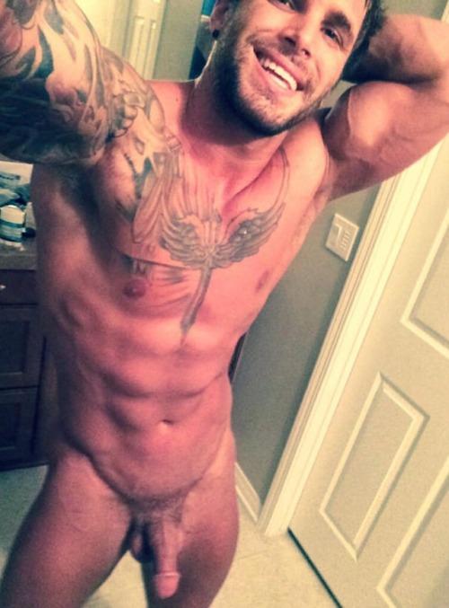 Thee_Legend_'s tweet photo. RT YOU SEXY HUMANS!!!!!!!''' http://t.co/AfL0PwZM40