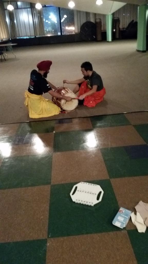 mitbhangra's tweet photo. The final countdown #bottomspractice #diversity #bbc2014 @BostonBhangra http://t.co/mhOR5HjncU