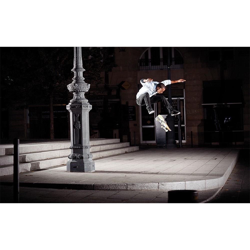 constaskate's tweet photo. Monstro RT @prod84: Happy birthday @salabanziB!! http://t.co/Dava9XVwqe