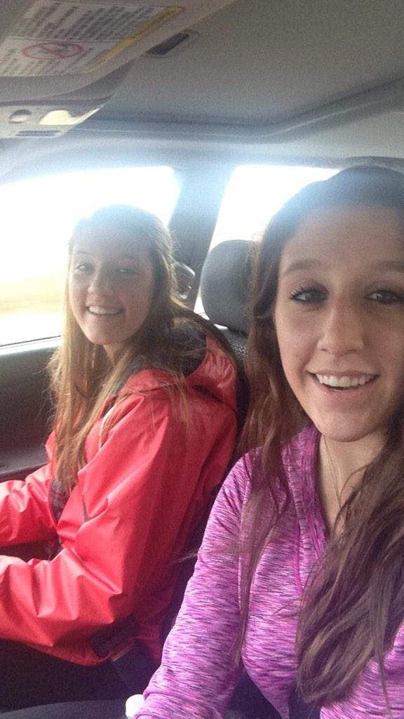 hunter_smith73's tweet photo. Happy birthday to my not so little sister! @sydneyy_smithh http://t.co/E58u1tAW8W