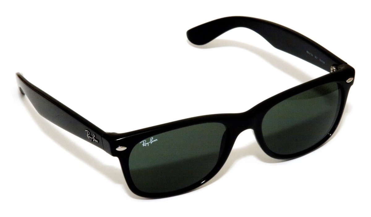 FaZe_Rain's tweet photo. The FaZe Rain starter pack. http://t.co/ZJEcICdKhv
