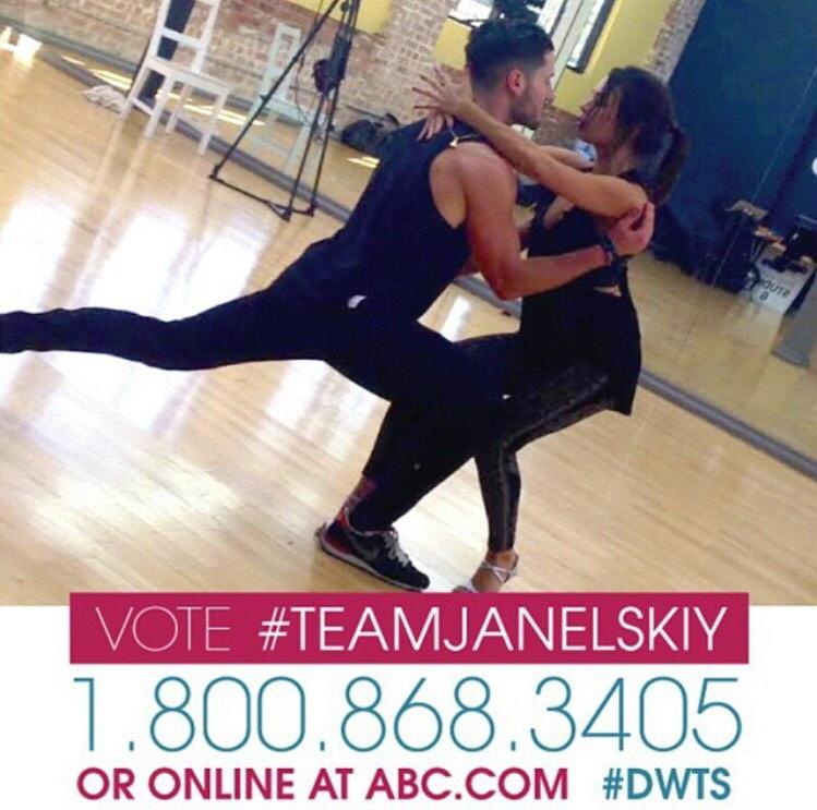 misslouise_rn's tweet image. #PLLFam got @JanelParrish &amp;amp; @iamValC to the finals..Let's get em that mirrorball!!!#TeamJanelskiy #DWTS #picfrominsta