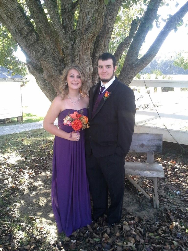 WilsonErica4's tweet photo. Wedding! #bestwedding! http://t.co/JGBnpLx8Kt