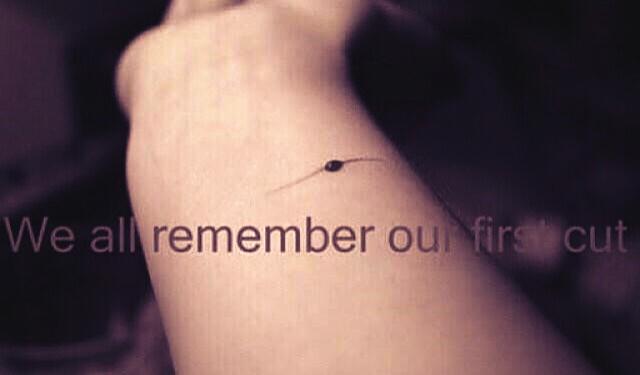 Selfharmvictum's tweet photo. #DepressedTeen #FirstCut #selfharm http://t.co/jVZodbqXjh