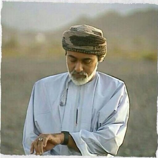 400Fom's tweet photo. صباحگم أجواء نوفمبرية فاخرة
يتخللها شوق لنبض عمان
 تحفها أدعية من شعبه الوفي
••يا ربنا احفظ لنا جلالة السلطان•• http://t.co/HhXdTFX5Ih