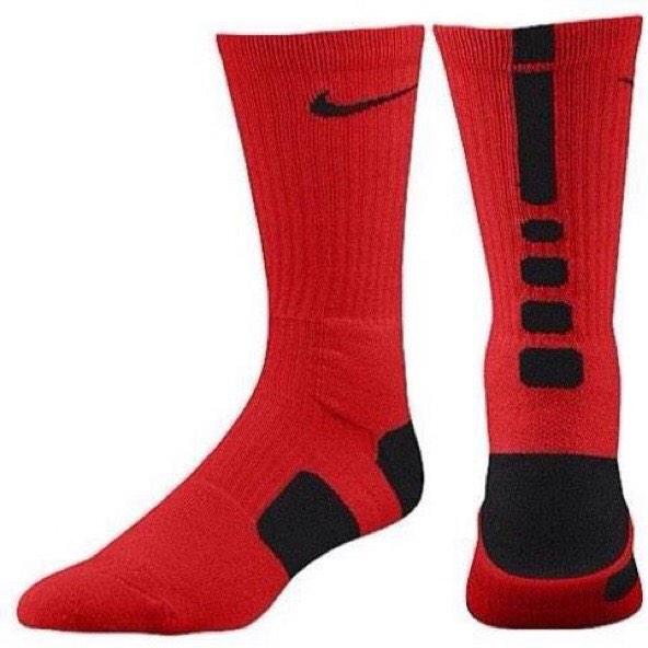 VineCIips's tweet photo. The "ball is life" starter pack http://t.co/FkyTfV5Gf1