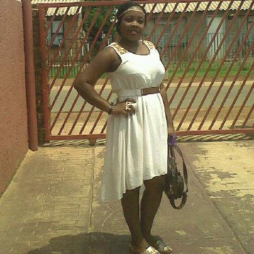 Mashodern's tweet photo. GOLD n WhitE http://t.co/QYfeX46DRa