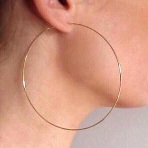 VineCIips's tweet photo. The "I only date black guys" starter pack http://t.co/k3dBioJg74