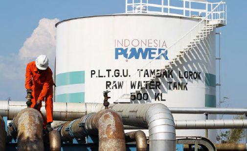 detikcom's tweet photo. Program pembangunan 10 ribu megawatt oleh PLN sejak 2006 baru selesai 75 persen http://t.co/uW9OONktza http://t.co/R0nzXcAdkK