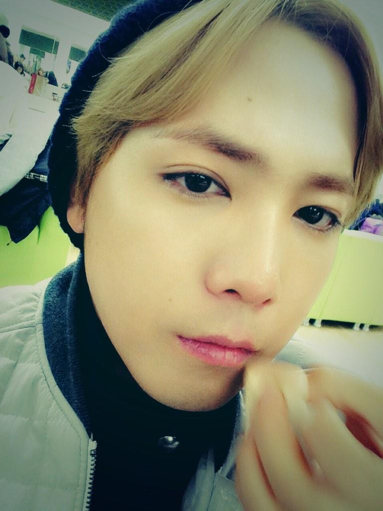 skullhong's tweet image. 호롤로 호롤로