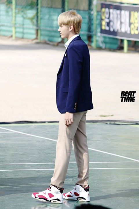 Kris_GALAXYLove's tweet photo. คิดถึงผู้ชายคนนี้ #คริส #Kris #คริสexo #WuYiFan http://t.co/t0bsYnmSW0