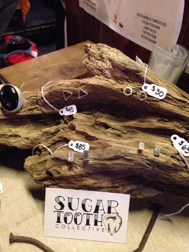 sugartoothco's tweet image. Gill Van Santen's designs look cozy on #driftwood: natures display case. #design  @TheEastsideFlea