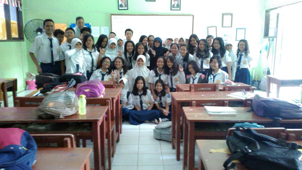 R. anggraini tweet media