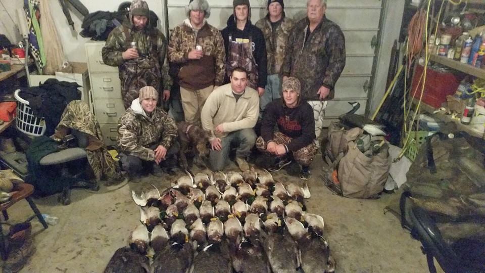 Luke_T_Wyant's tweet photo. Not a bad couple days of hunting @gary_urban @DBone10 http://t.co/4BMShcP7iY